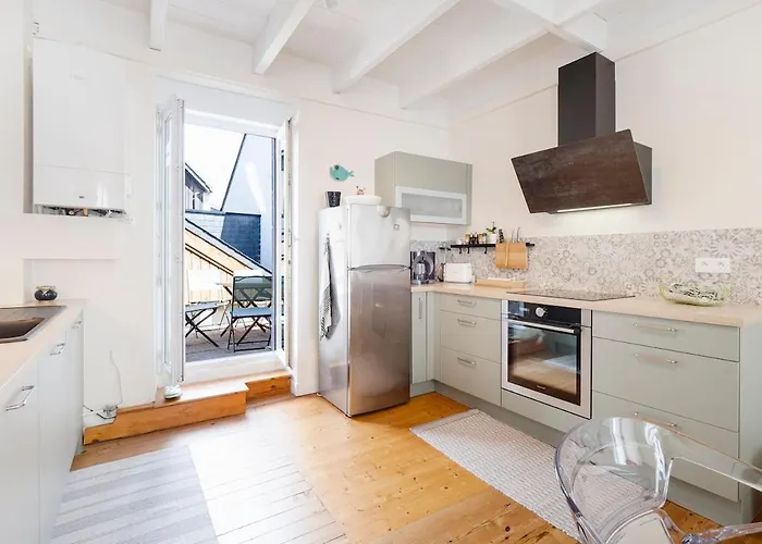 Maison De Hyper Centre * La Turballe